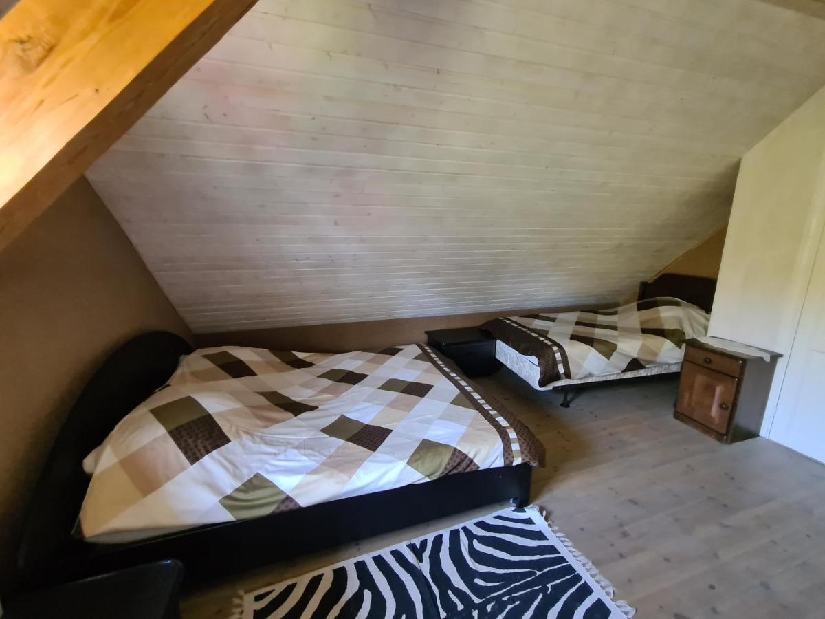 Vila Sanzila Bernatoniai Exteriör bild