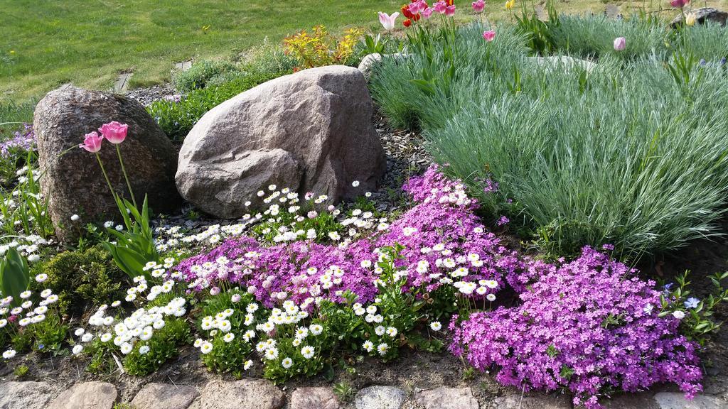 Vila Sanzila Bernatoniai Exteriör bild
