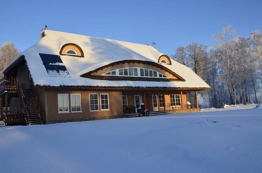 Vila Sanzila Bernatoniai Exteriör bild