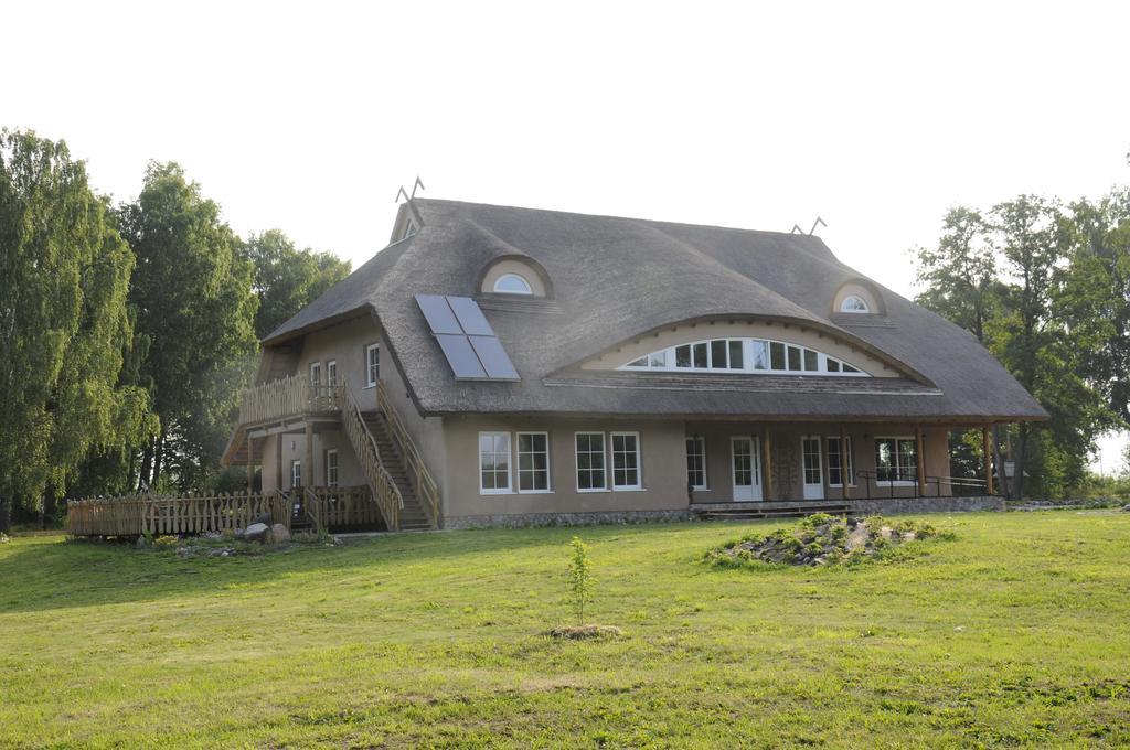 Vila Sanzila Bernatoniai Exteriör bild